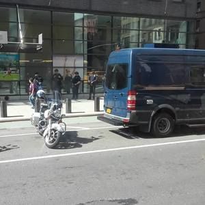 Meet your Posher, Leon